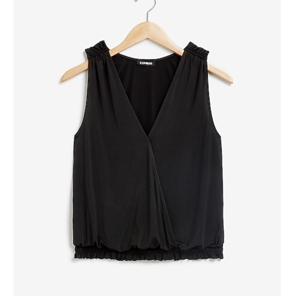 Brand new wrap shirt. Super cute and flattering!